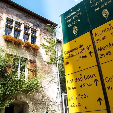 Le Dauphine Ξενοδοχείο Châtillon-en-Diois Εξωτερικό φωτογραφία